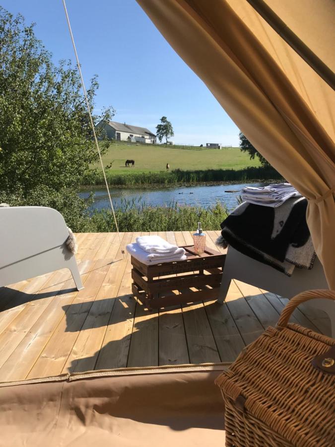 SkivarpGlamping Och Gardslagenhet Mellan Himmel Och Havアパートメント エクステリア 写真