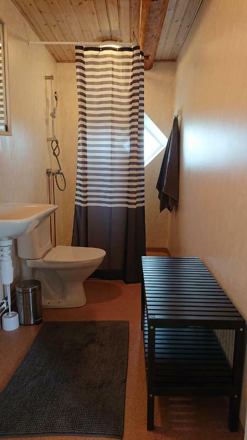 SkivarpGlamping Och Gardslagenhet Mellan Himmel Och Havアパートメント エクステリア 写真